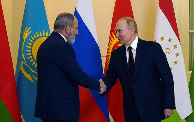 Sankt-Peterburqda Putinlə Paşinyan arasında görüş keçirilir
