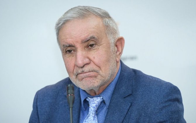 Eyyub Hüseynovdan ictimai şuralara SƏRT İTTİHAM 