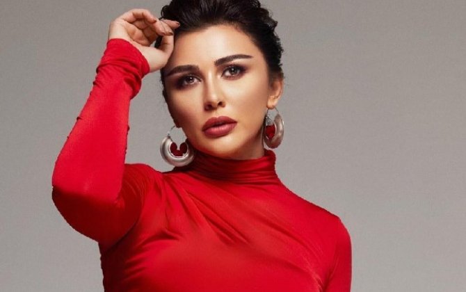 Tanınmış aktrisa: 