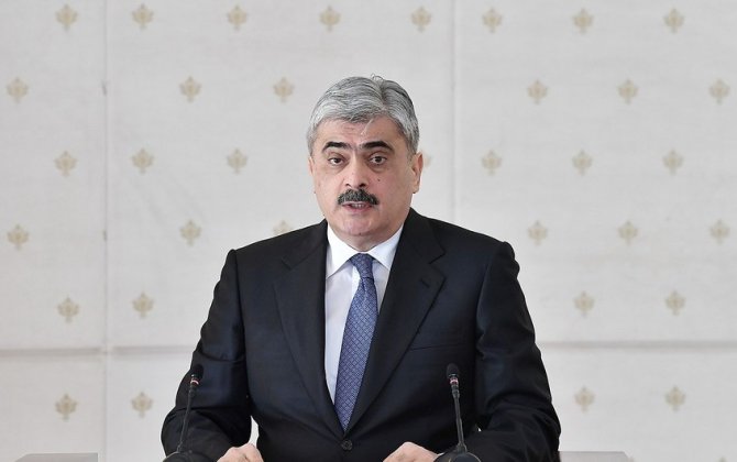 Samir Şərifov maaş və pensiya artımındanxa0DANIŞDI