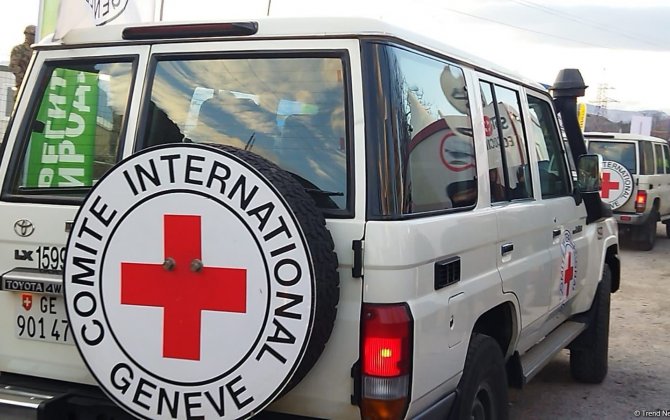 Xankəndi-Laçın yolunda BQXK-yə məxsus 7 avtomobilin hərəkətinə şərait yaradılıb