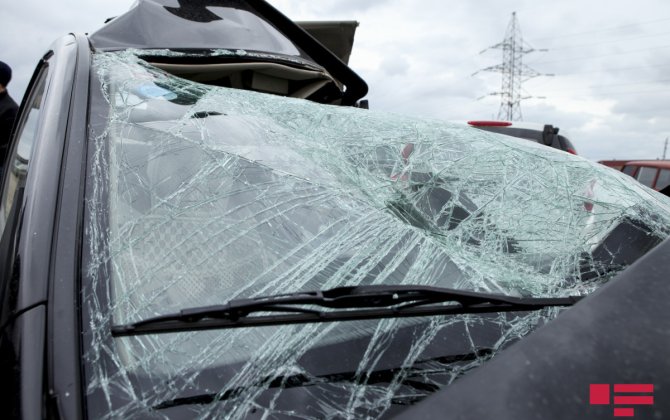 Dünən yol qəzalarında 4 nəfər ölüb