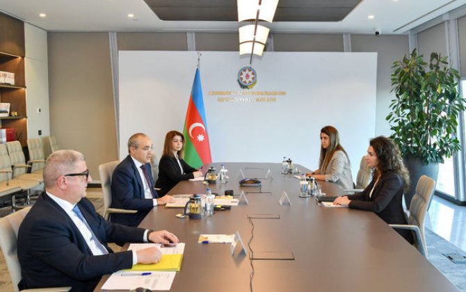 Mikayıl Cabbarov “Yüksəliş” müsabiqəsinin qalibləri ilə görüşüb - FOTO