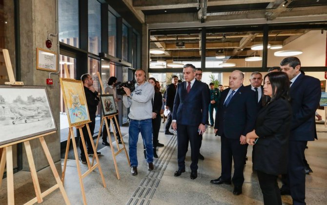 Xocalı soyqırımının 31-ci ildönümü ilə əlaqədar şəhid Murad Məmmədovun əl işlərindən ibarət sərgi keçirilib - FOTOLAR