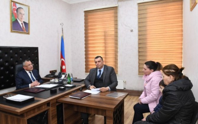 Rövşən Rzayev vətəndaşların müraciətlərini dinlədi - FOTOLAR