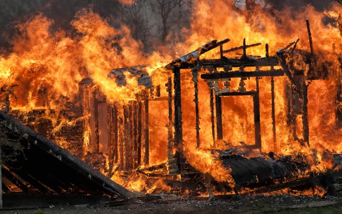 Yəhudilər evləri yandırılmış fələstinlilər üçünxa0 vəsait topladı... - İBRƏTAMİZ