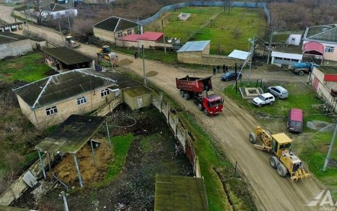 Xaçmazda 10 yaşayış məntəqəsinin yolu yenidən qurulur - FOTO/VİDEO