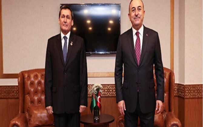 Çavuşoğlu türkmənistanlı həmkarı ilə TDT-ni müzakirə edib