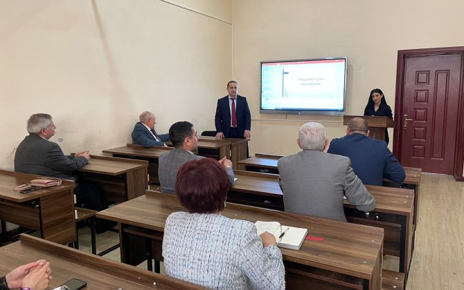 BDU-da neft yağlarının hidrogenlə təmizlənməsi zamanı yaranan ekoloji problemlər araşdırılıb - FOTO