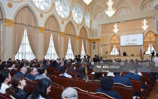 AMEA-nın institutlarında baş və icraçı direktor vəzifələri ləğv edilib