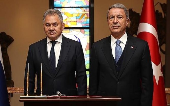 Hulusi Akar Şoyqu ilə danışıqlar apardı