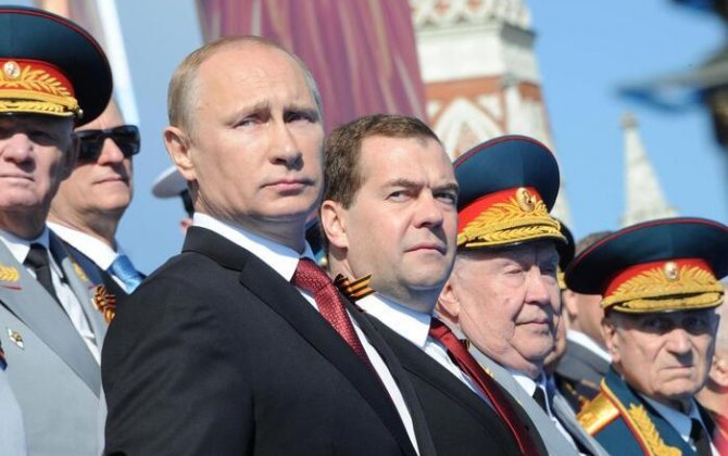 Medvedev “Ukrayna Rusiyanın bir hissəsidir” deyir, Putinsə...-Kreml “imperiya kartlarını” açır