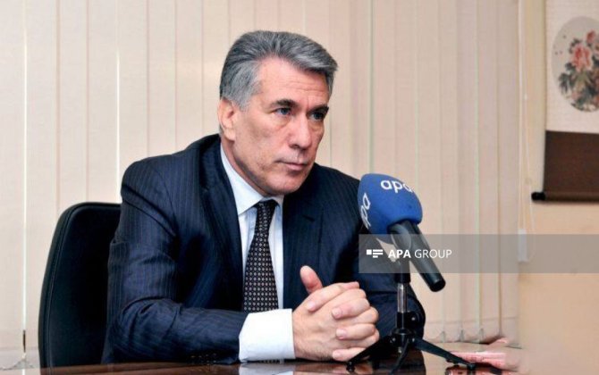 Ziyafət Əsgərov: İran dostu, qardaşı Ermənistanın aqibətindən nəticə çıxarmalıdır