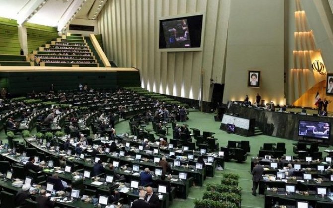 İran parlamentinin saxta müsəlman təəssübkeşliyi: Xaşxaşiləri yada salan rejim - ŞƏRH + FOTO