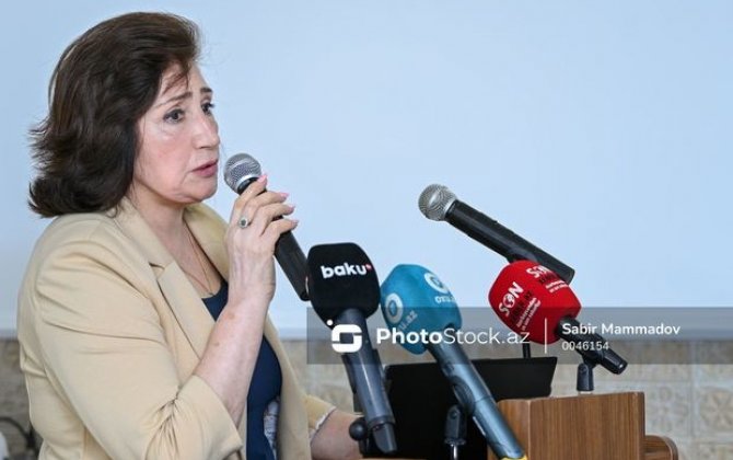 Hüseyn Cavid adına məktəbin direktoru: “Hərə bir dildə oxusa, Azərbaycan dilini kim qoruyacaq?”