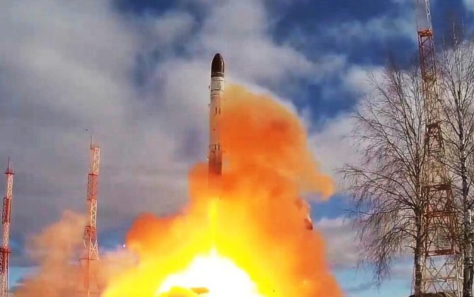 Rusiyanın atdığı qitələrarası ballistik raket Qazaxıstana düşdü