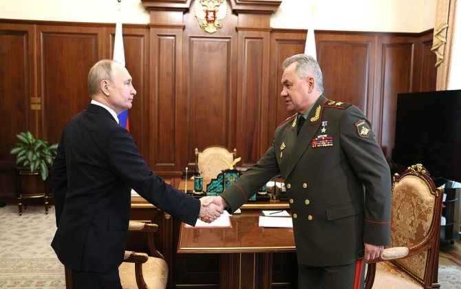 Putin Sergey Şoyqu ilə görüş keçirib