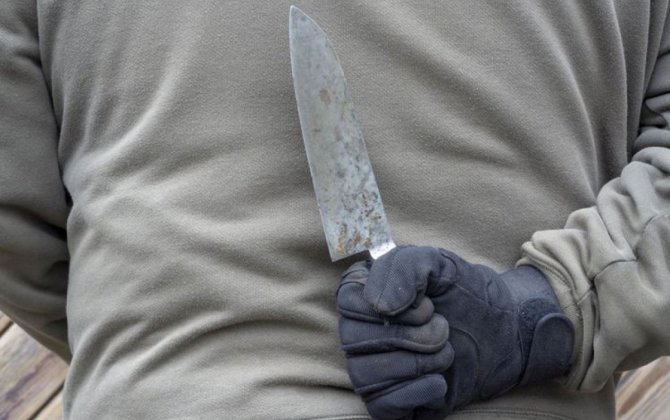 Tovuzda çayxanada bıçaqlanma olub