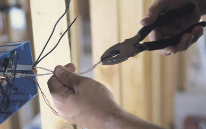 Lerikdə elektrik cərəyanı bir ailənin 4 üzvünü vuraraq öldürüb