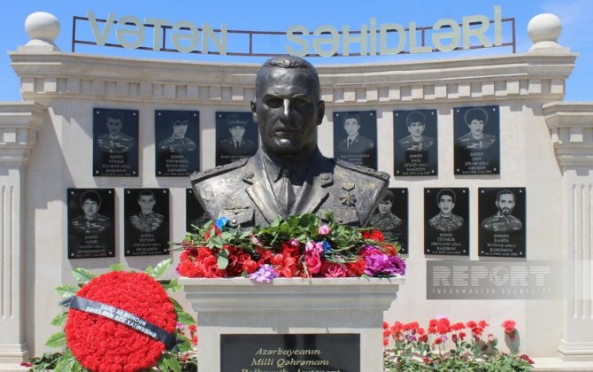 Sabirabadda şəhid polkovnik-leytenantın büstünün və xatirəsinə tikilmiş bulağın açılışı olub
