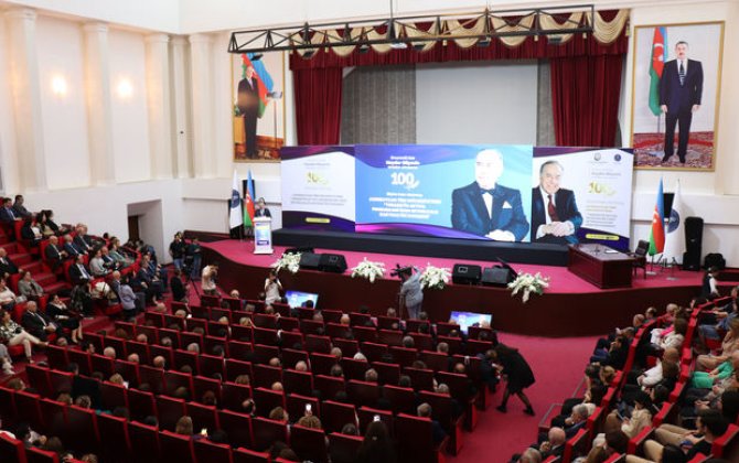 “Təbabətin aktual problemləri - 2023” mövzusunda beynəlxalq elmi-praktik konqres keçirilib - FOTO