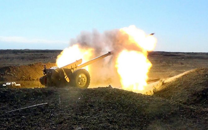 Позиции азербайджанской армии подвергаются артиллерийскому обстрелу со стороны ВС Армении