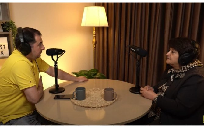 Ekspert azərbaycanlıların xaricdə təhsili başa vurduqdan sonra Vətənə can atmaması haqda danışıb - VİDEO