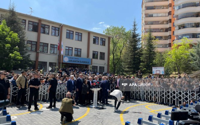 CHP sədri Kamal Kılıçdaroğlu səsvermədə iştirak edib