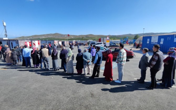 Türkiyənin zəlzələ bölgəsində seçici fəallığı müşahidə edilir