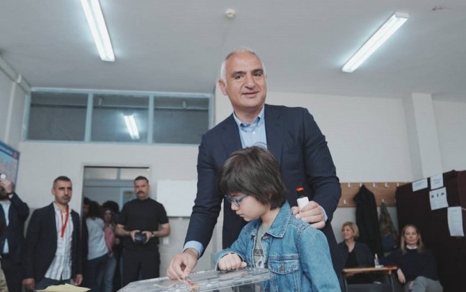 Türkiyəli nazir: “Ölkəmizdə rahat və təhlükəsiz seçki mühiti formalaşıb”