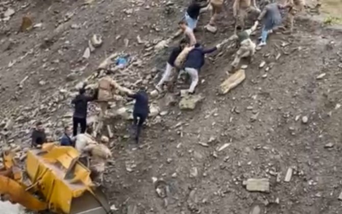 Türkiyədə hərbi avtomobil aşıb, 9 nəfər yaralanıb - FOTO