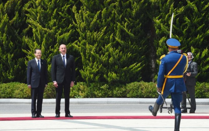 İsrail prezidentinin Azərbaycan səfəri geniş panoramda: İki hadisə fonunda diqqət çəkənlər - TƏHLİL
