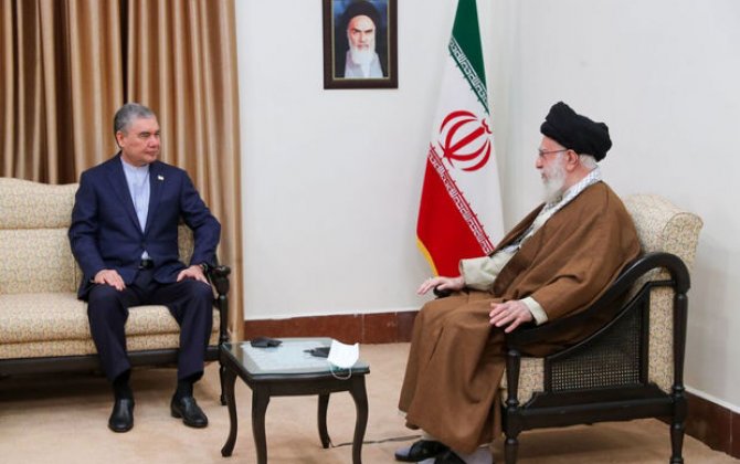 Гурбангулы Бердымухамедов пригласил верховного лидера Ирана посетить Туркменистан