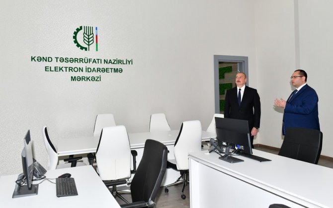 Prezident İlham Əliyev Kənd Təsərrüfatı Nazirliyinin Bakıda yeni inzibati binasının açılışında iştirak edib
