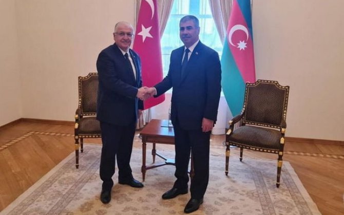 Türkiyənin milli müdafiə naziri Zakir Həsənovla görüşüb - FOTO
