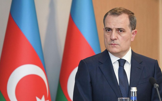 Ceyhun Bayramov BQXK nümayəndələri ilə görüşüb