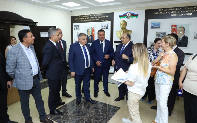 BSU-da mediatur keçirilib - FOTOLAR