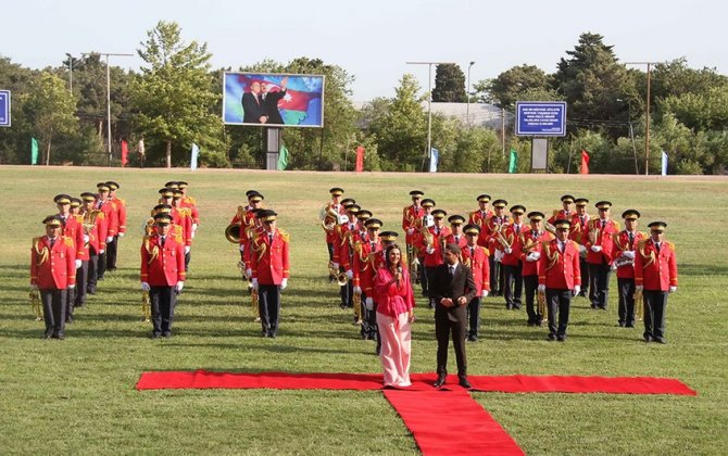 Silahlı Qüvvələr Günü münasibətilə Azərbaycan Ordusunda silsilə tədbirlər keçirilib