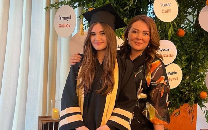 Qızının məzun gecəsindən fotolarını paylaşdı - FOTO