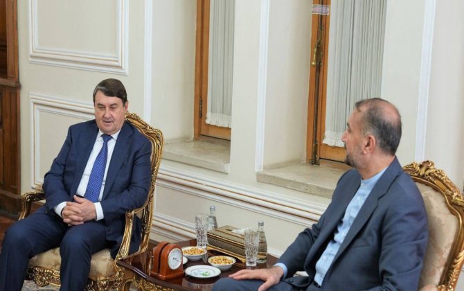 İran XİN rəhbəri Putinin köməkçisi ilə Rəşt-Astara dəmir yolu layihəsini müzakirə edib