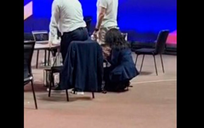 Erməni hakim Türkiyə himninə hörmətsizlik etdi - VİDEO