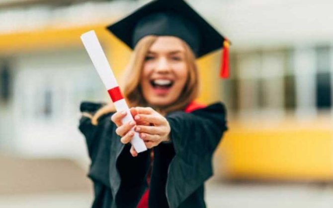 Ən çox saxta diplom bu institutda verilmiş - Ekspert açıqladı