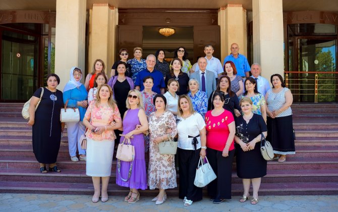 BDU-nun Biologiya fakültəsində 35 il sonra baş tutan görüşxa0 - FOTO