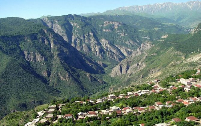 İranda etirazçı azərbaycanlılar hökumət qüvvələri tərəfindən güllələndilər - FOTO