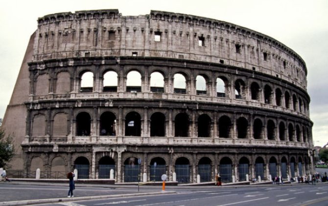 Mask və Zukerberq arasındakı döyüş Kolizeydə keçirilməyəcək