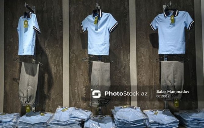 Şagirdlərin sağlamlığına təhlükə: 2,5 manata məktəbli köynəkləri SATILIR - VİDEO