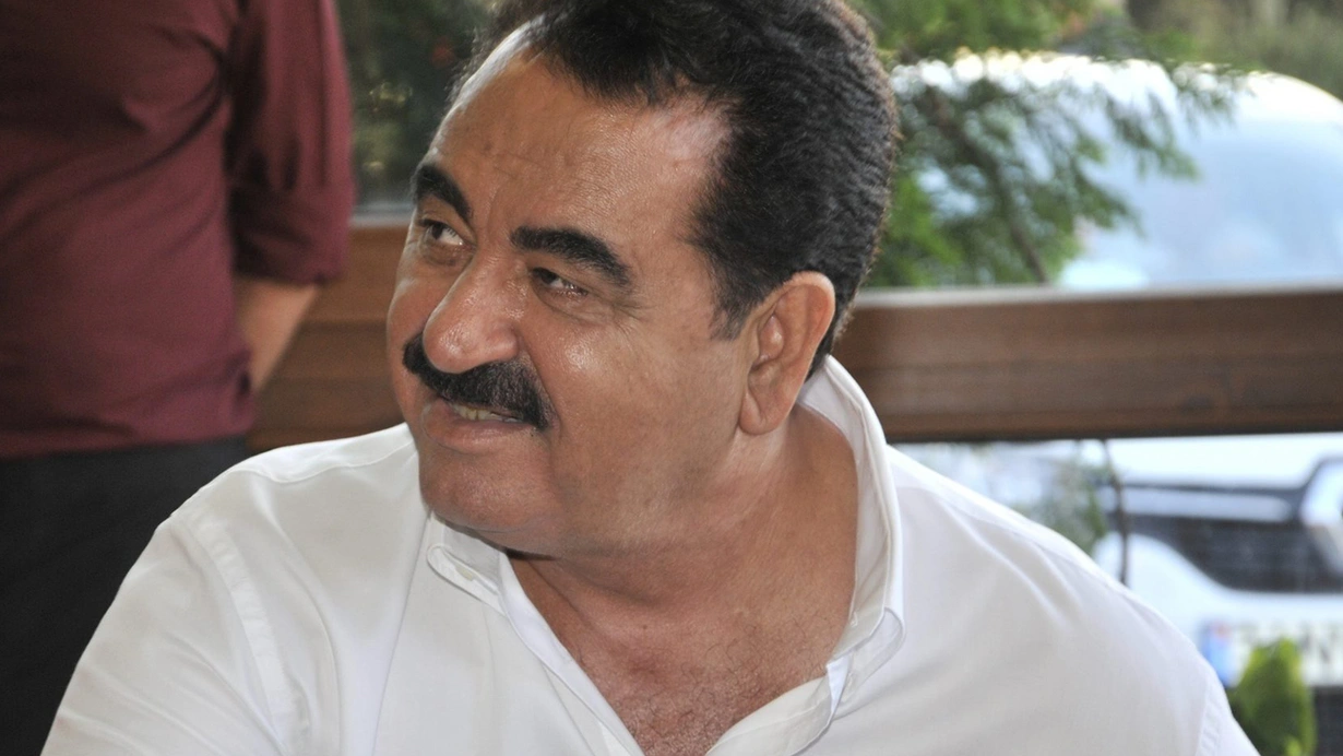 İbrahim Tatlısəsdən sürpriz 