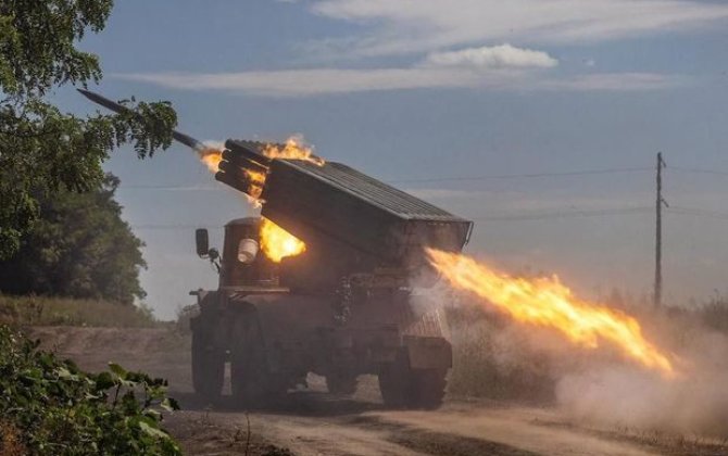 Ukrayna ordusunun azərbaycanlı hərbçisi qarşı tərəfin tankını məhv etdi - VİDEO