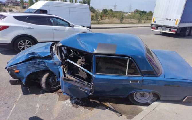 Xaçmazda iki avtomobil toqquşub, xəsarət alanlar var - FOTO