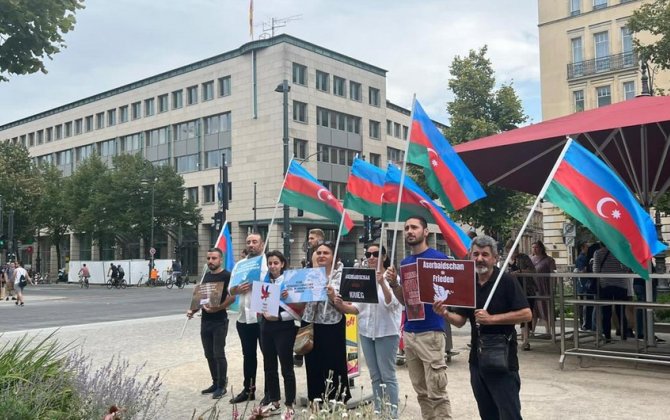 Berlindəki Azərbaycan icması Ermənistanın hərbi və ekoloji terroruna etiraz edib - FOTO